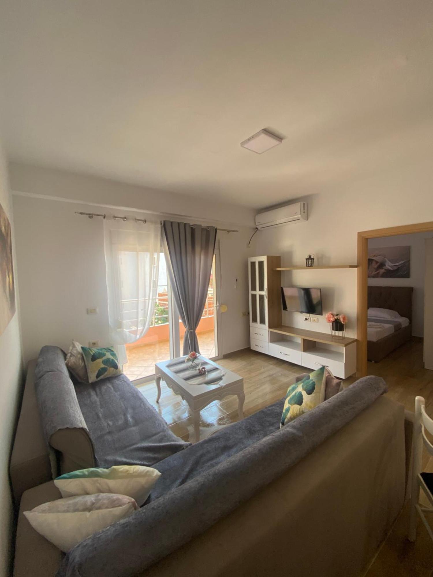 Bellas Apartment 2 Sarandë Eksteriør billede