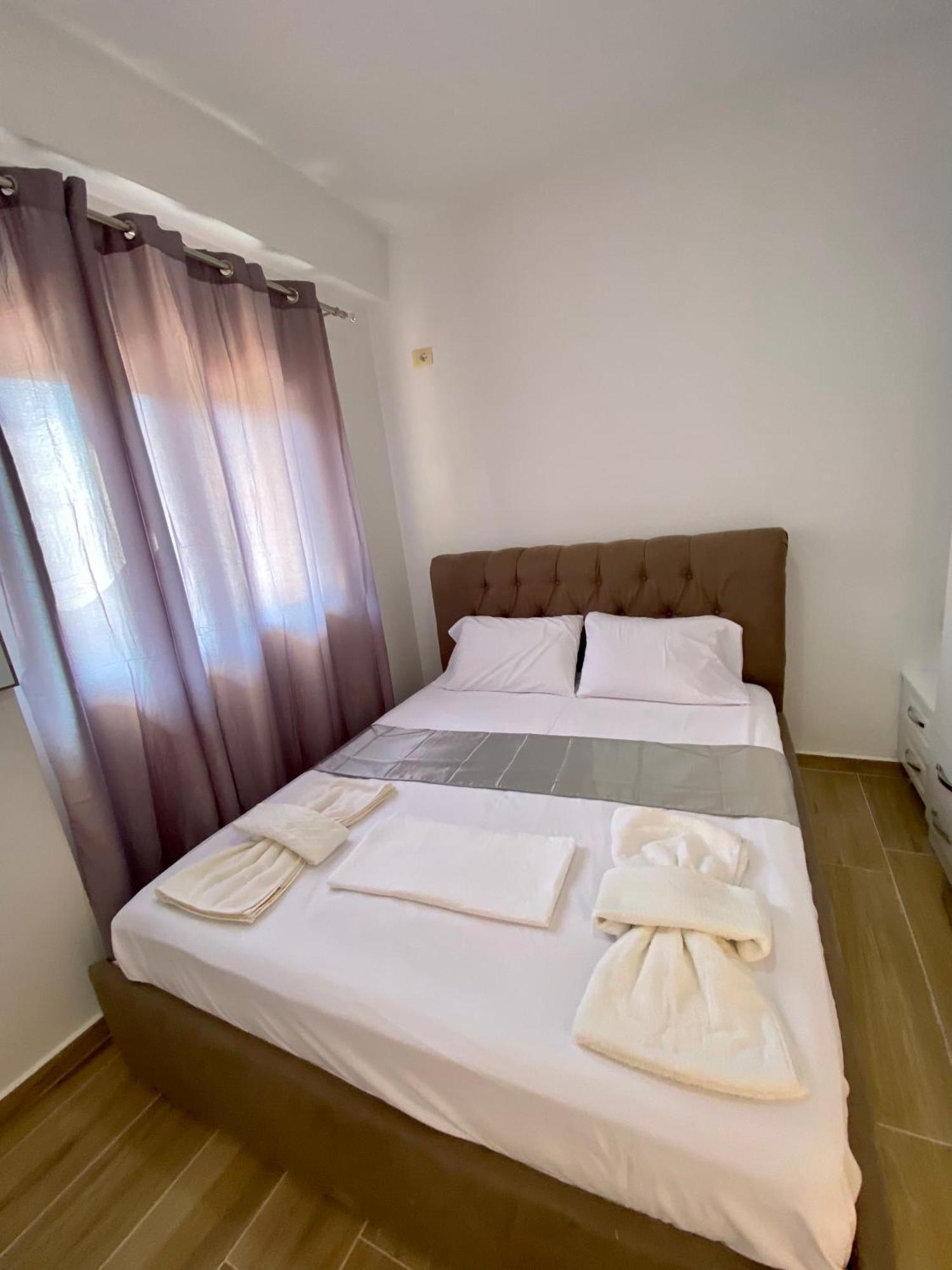 Bellas Apartment 2 Sarandë Eksteriør billede