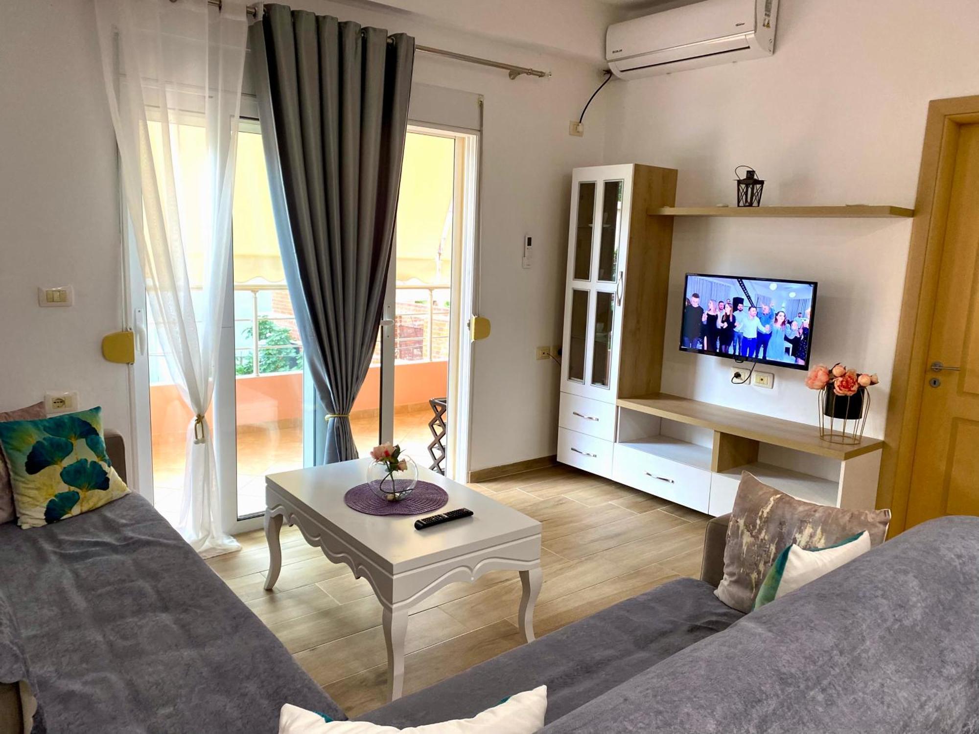 Bellas Apartment 2 Sarandë Eksteriør billede